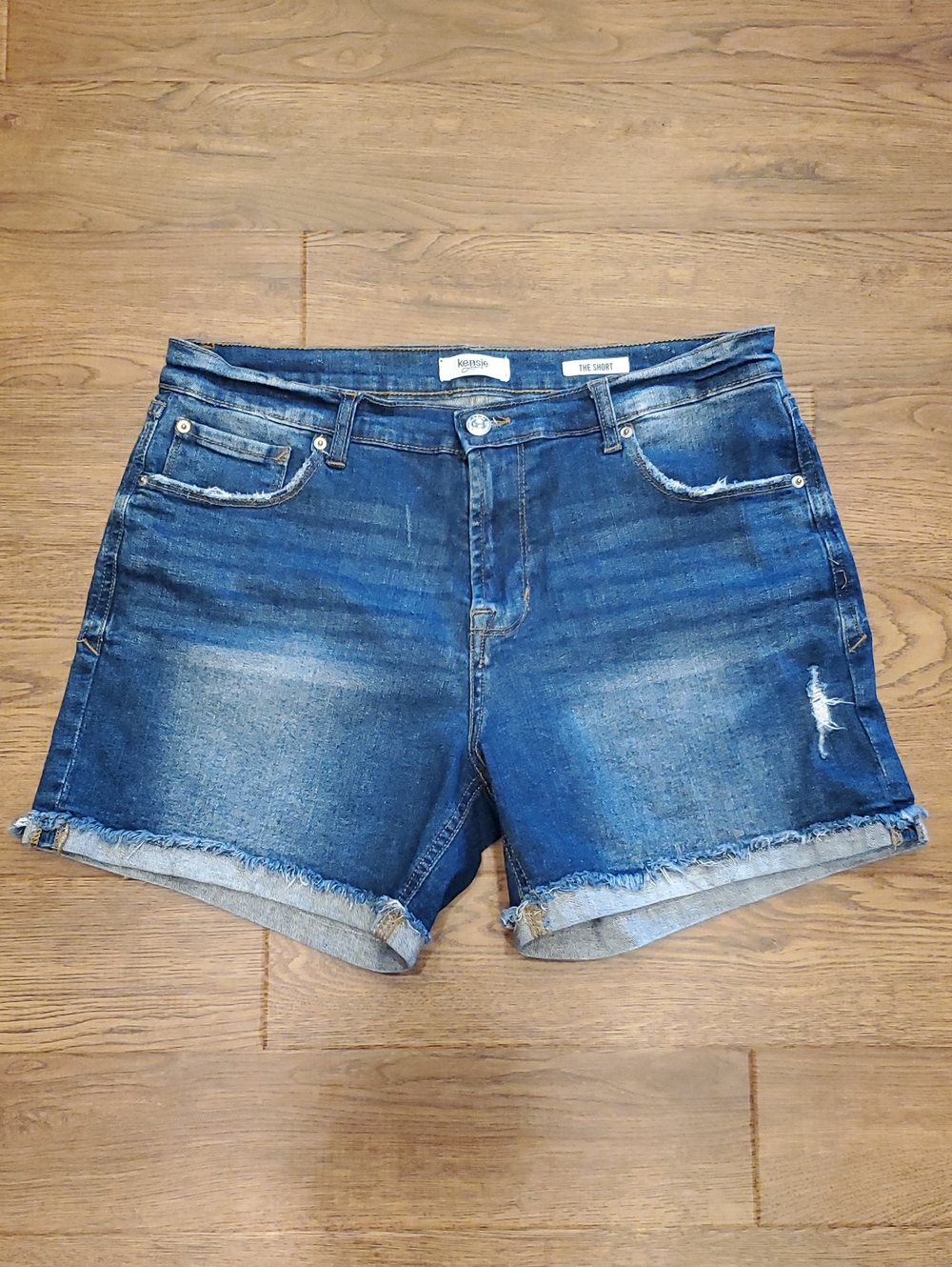 Kensie Jeans The Short Distressed Blue Denim Rolled-Hem Shorts Womens 10 / 30